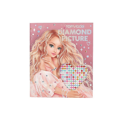 Crea tu libro de pegatinas con imágenes de Diamante Top Model