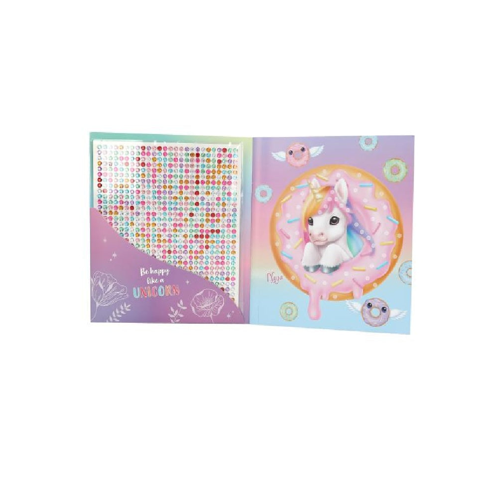 Crea tu libro de pegatinas de diamantes de Ylvi